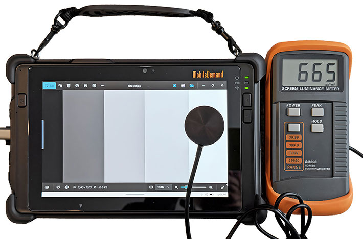 Display luminance and black level results for the MobileDemand xTablet T8655